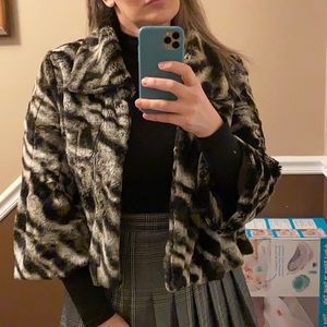 Sisters faux fur 3/4 sleeve fur jacket